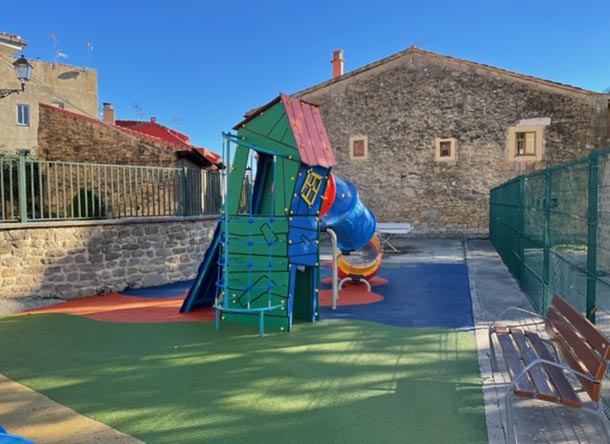 Parque infantil Kemparq-despues Parque infantil Kemparq-despues