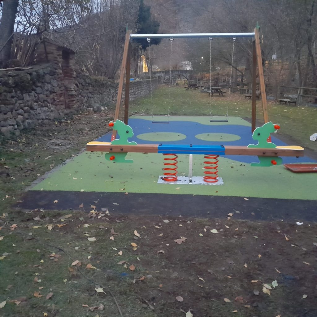 parqueinfantil-kemparq-brieva